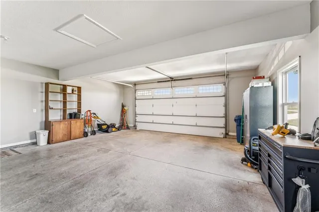 $975,000 | 29215 State Route West, Freeman, MO 64746