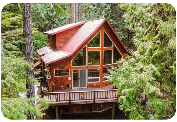$987,000 | 106 Timber Trail, Packwood, WA 98361