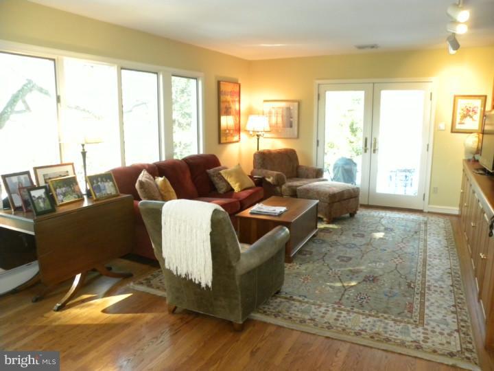 35 Wellesley Road Swarthmore, PA 19081 - Photo 14 of 20 Gallery Image 14