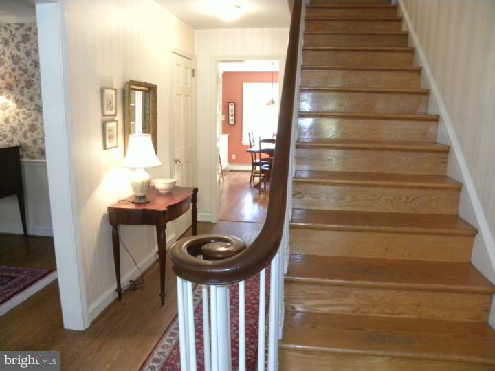 35 Wellesley Road Swarthmore, PA 19081 - Photo 3 of 20 Gallery Image 3