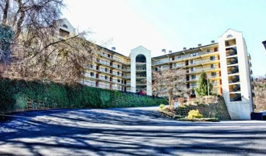 $349,900 | 102 Baskins Creek Bypass, Unit 209, Gatlinburg, TN 37738