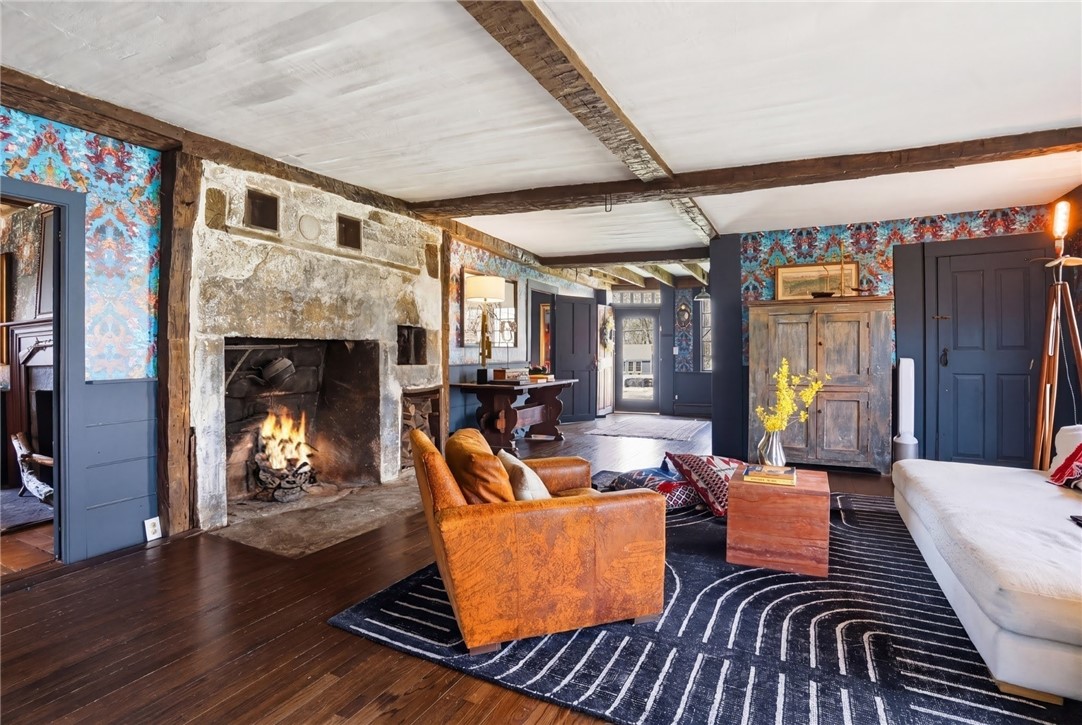 604 Pendleton Hill Road North Stonington, CT 06359 - Photo 6 of 39