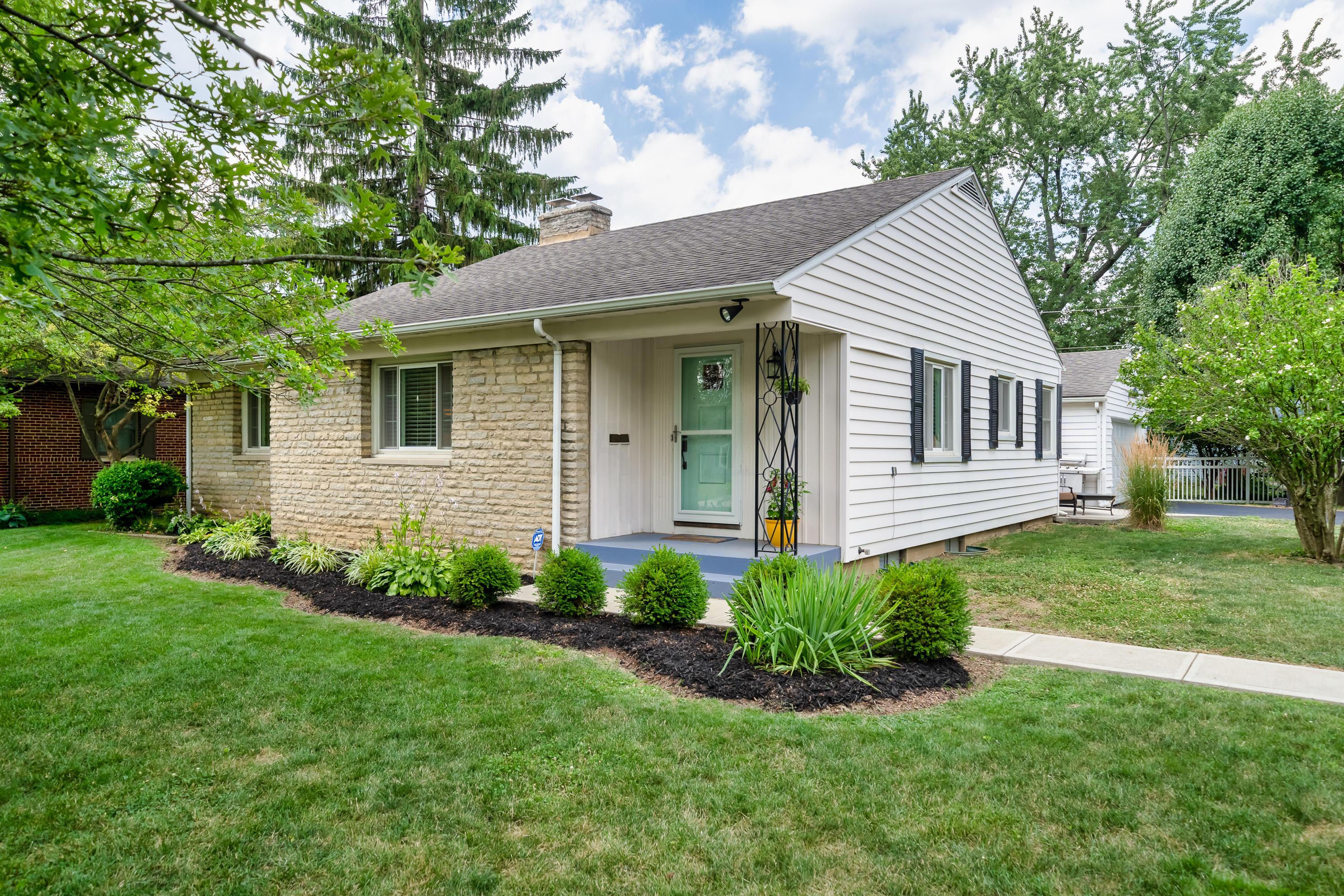482 Acton Road Columbus, OH 43214 - Photo 2 of 30 Gallery Image 2