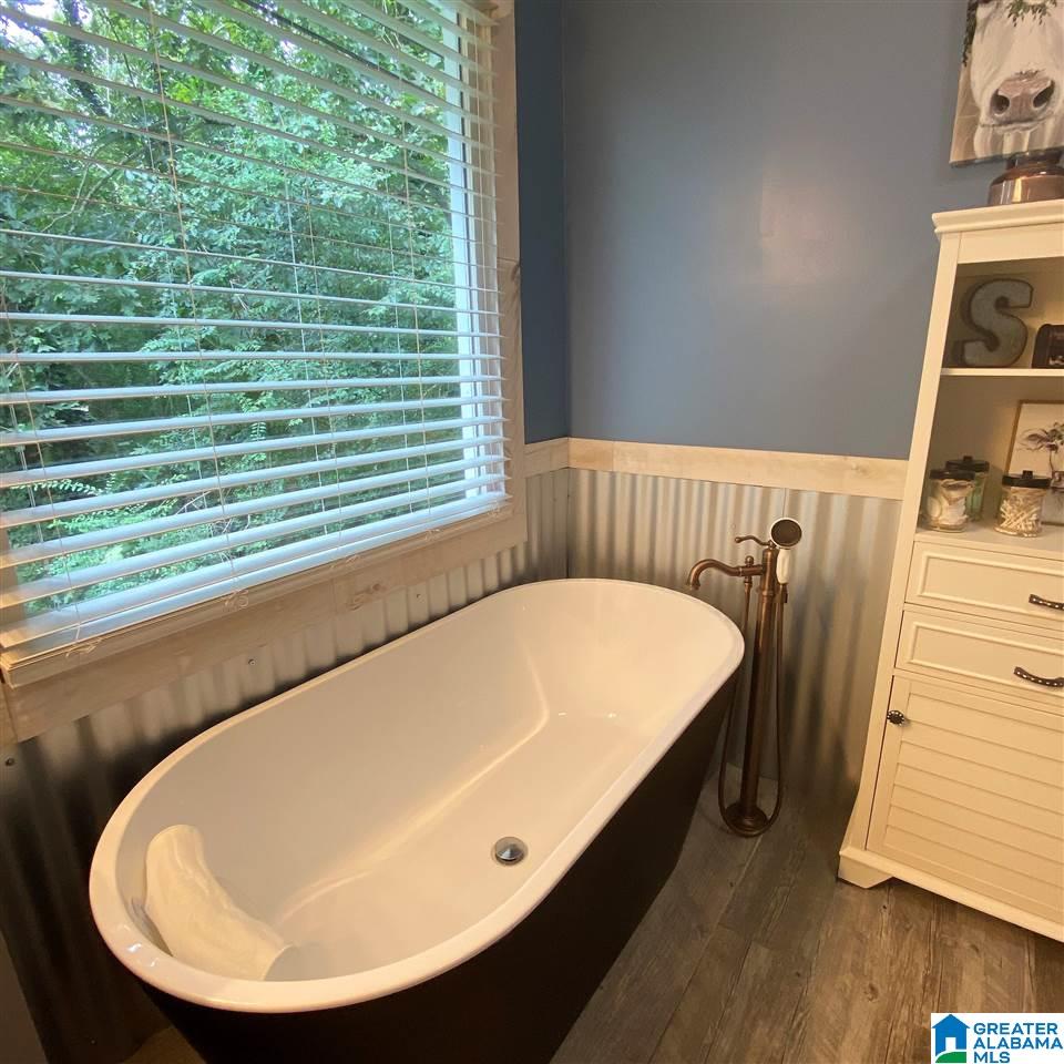 1424 Mountain Lake Road Warrior, AL 35180 - Photo 24 of 36