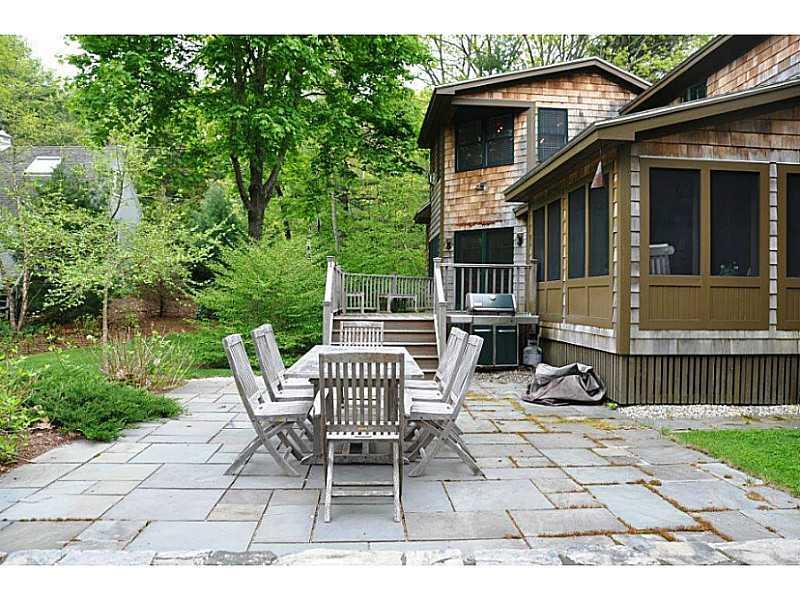 168 Foreside Road Cumberland Foreside, ME 04110 - Photo 3 of 30 Patio/Deck.