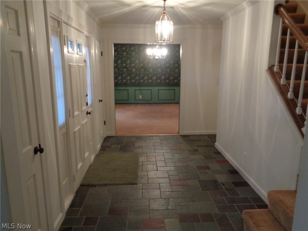 173 Countryside Road Northwest New Philadelphia, OH 44663 - Photo 3 of 20 Gallery Image 3