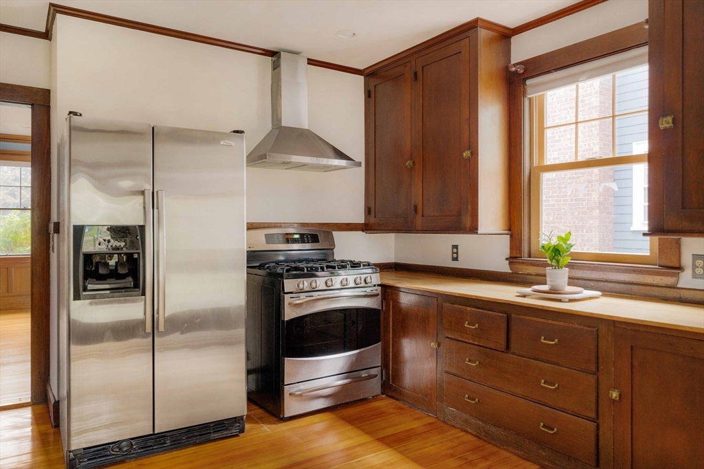 32 Castleton Street Boston, MA 02130 - Photo 11 of 38