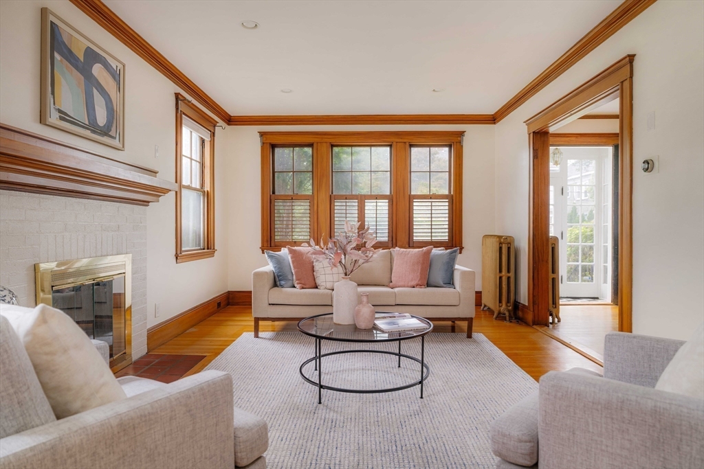 32 Castleton Street Boston, MA 02130 - Photo 2 of 38