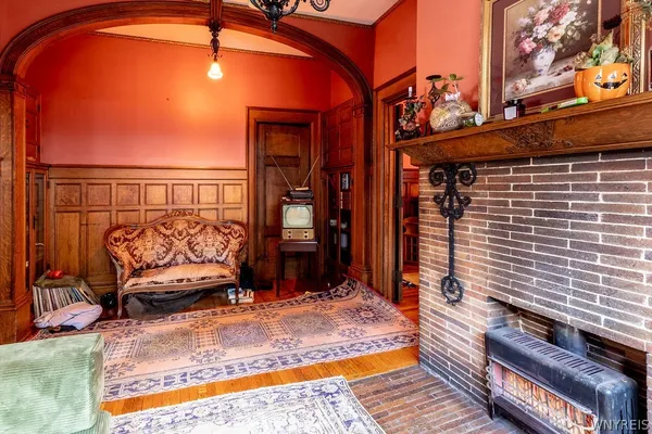 $649,900 | 467 Virginia Street, Buffalo, NY 14202