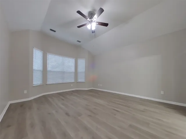 $2,399 | 3014 Rolling Fog Drive, Friendswood, TX 77546