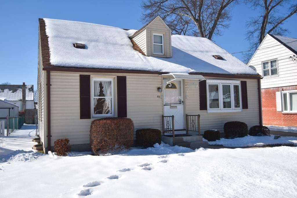 44 Holy Cross Street Springfield, MA 01104 - Photo 34 of 34
