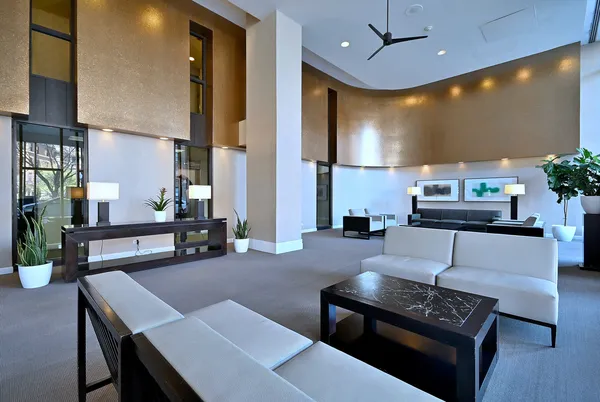 $334,900 | 3930 North Pine Grove Avenue, Unit 2501, Chicago, IL 60613