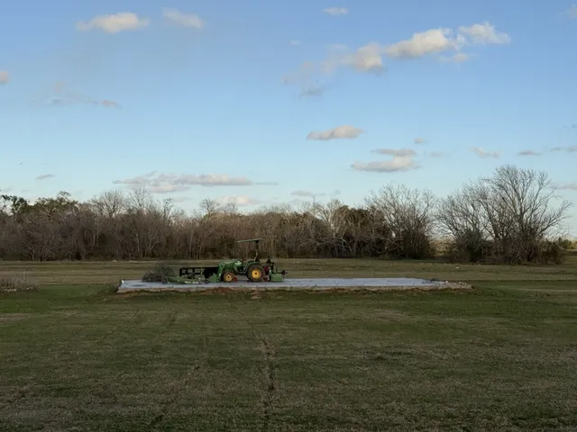 a view of outdoor space with city view
