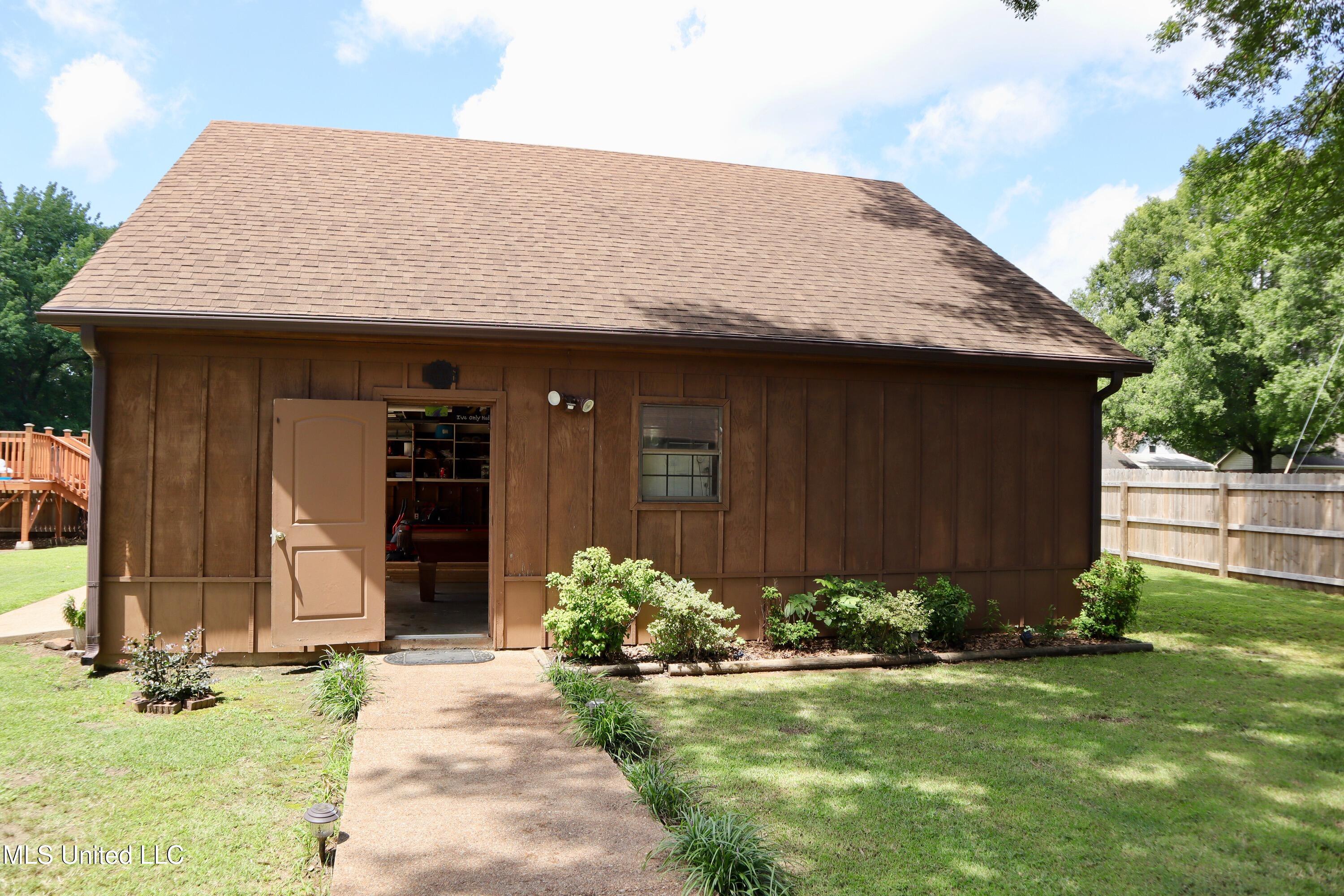 2440 Church Road East Southaven, MS 38671 - Photo 8 of 31 IMG_6815