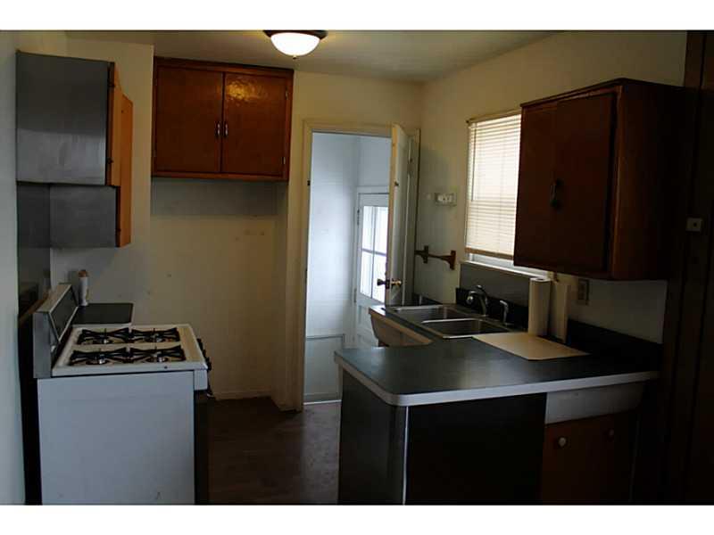 1647 North Riley Avenue Indianapolis, IN 46218 - Photo 3 of 8 Gallery Image 3