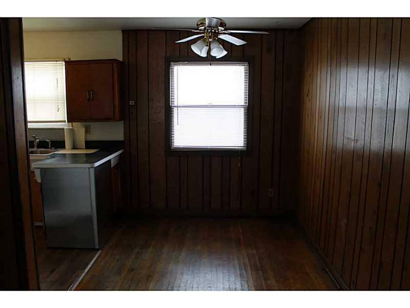 1647 North Riley Avenue Indianapolis, IN 46218 - Photo 4 of 8 Gallery Image 4