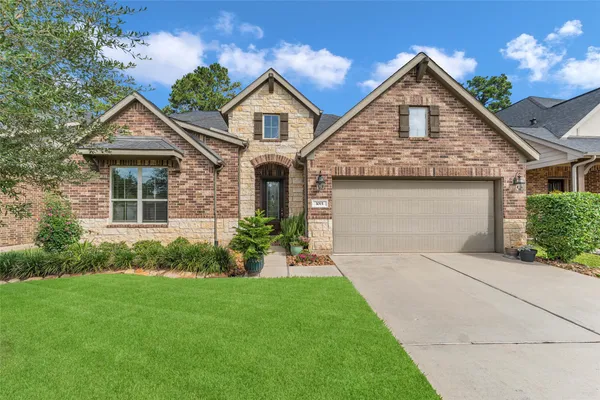 $534,900 | 1015 Ginger Glade Lane, Pinehurst, TX 77362