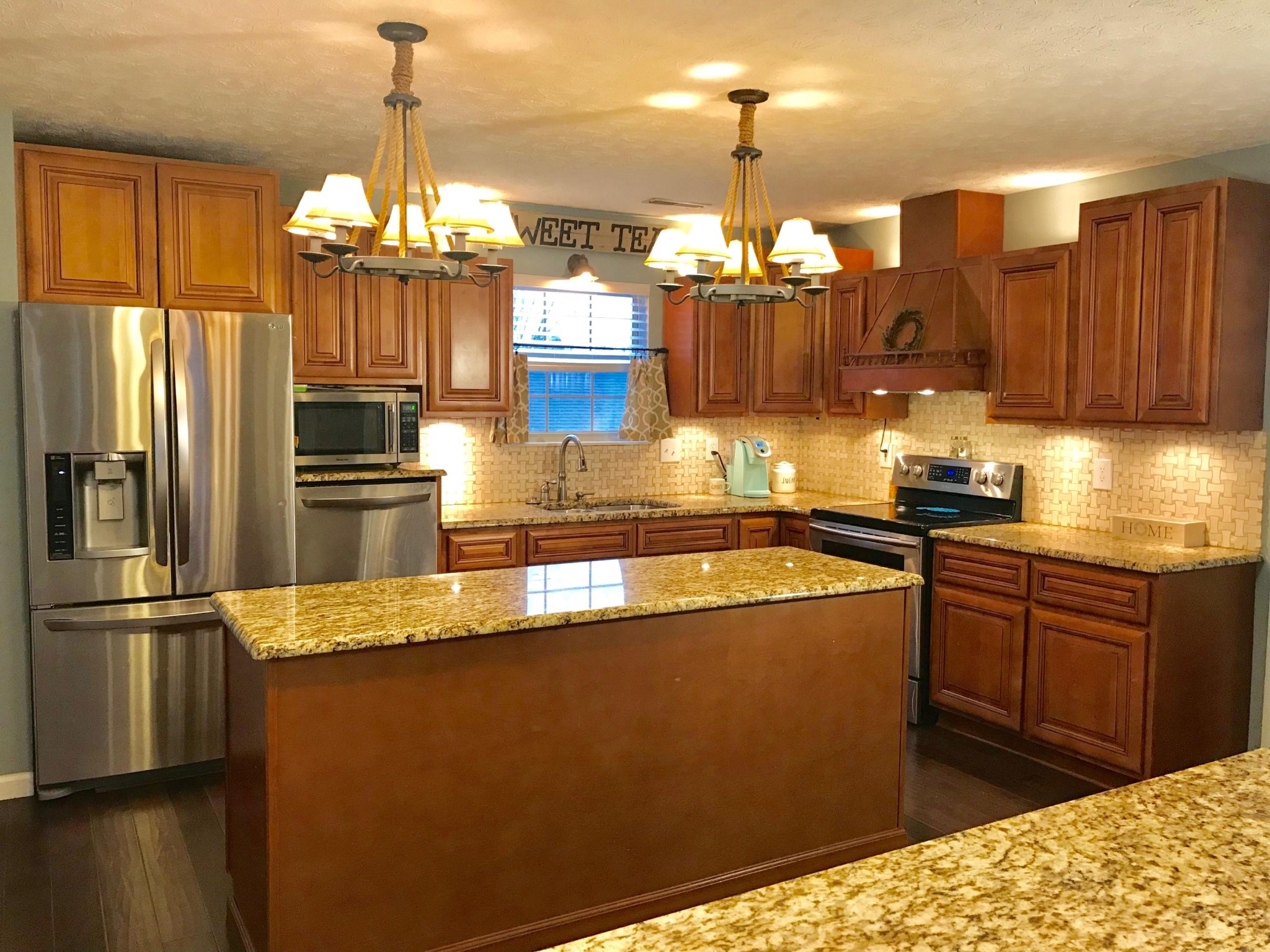 10072 Double Tree Road Knoxville, TN 37932 - Photo 8 of 33 Gallery Image 8