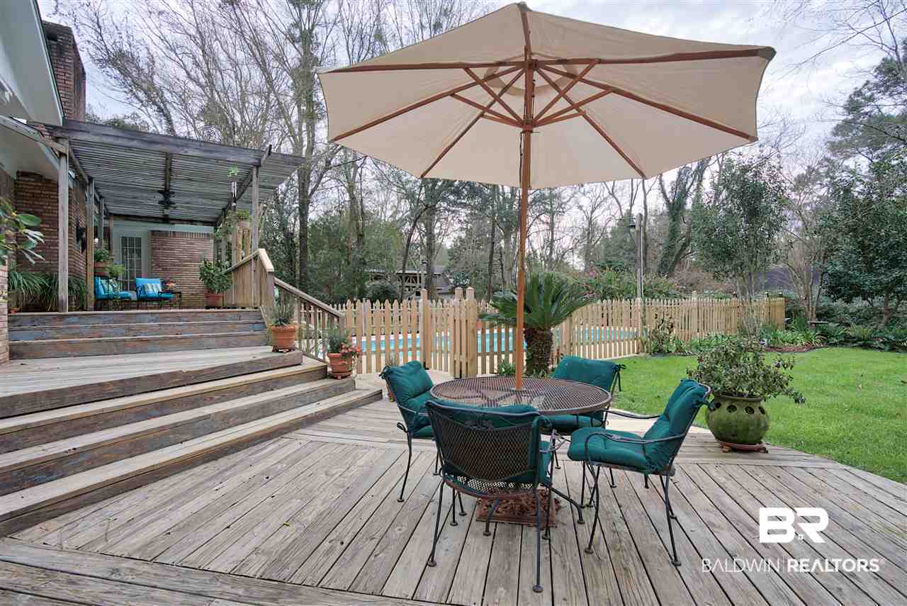 706 Winn Avenue Fairhope, AL 36532 - Photo 27 of 42 Large Entertaining Deck