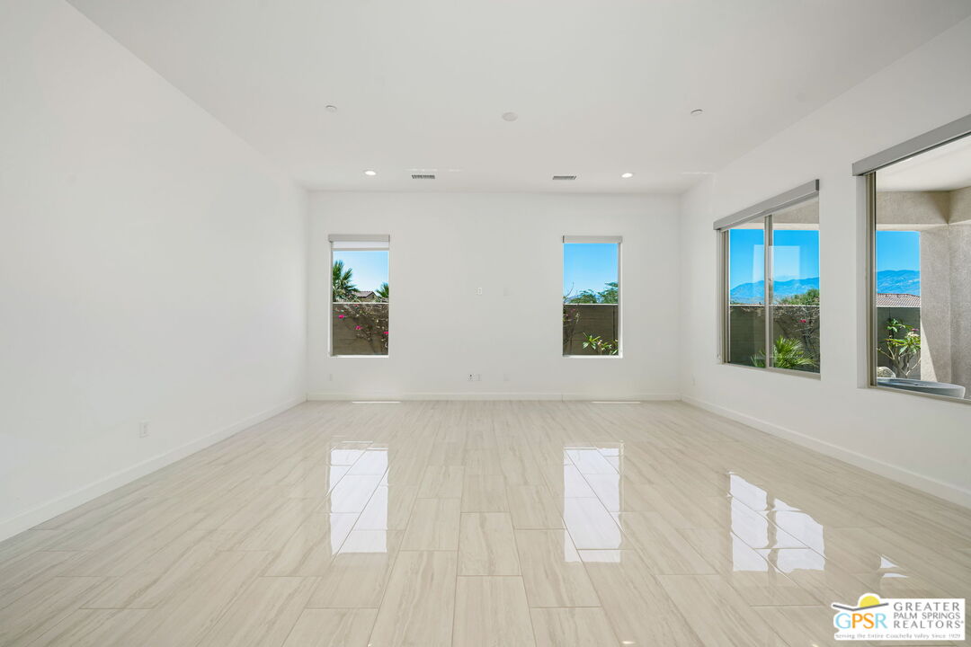 23 Sherry Rancho Mirage, CA 92270 - Photo 12 of 43