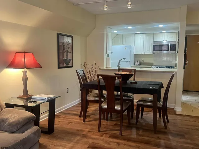 $2,400 | 4500 West Brigantine Avenue, Unit 2211, Brigantine, NJ 08203