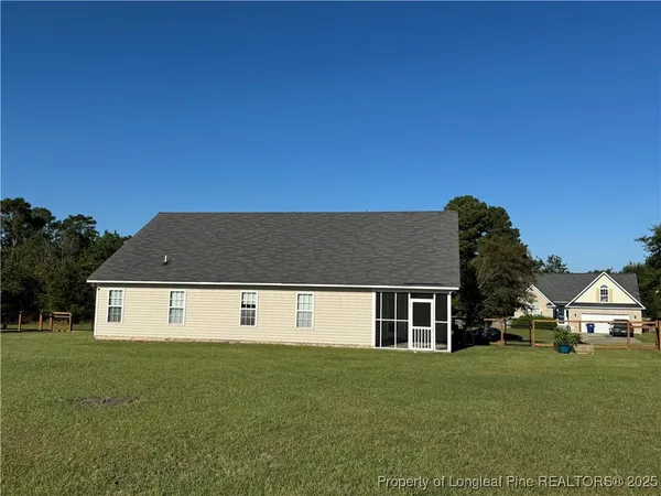 $1,890 | 245 Wood Valley Lane, Raeford, NC 28376