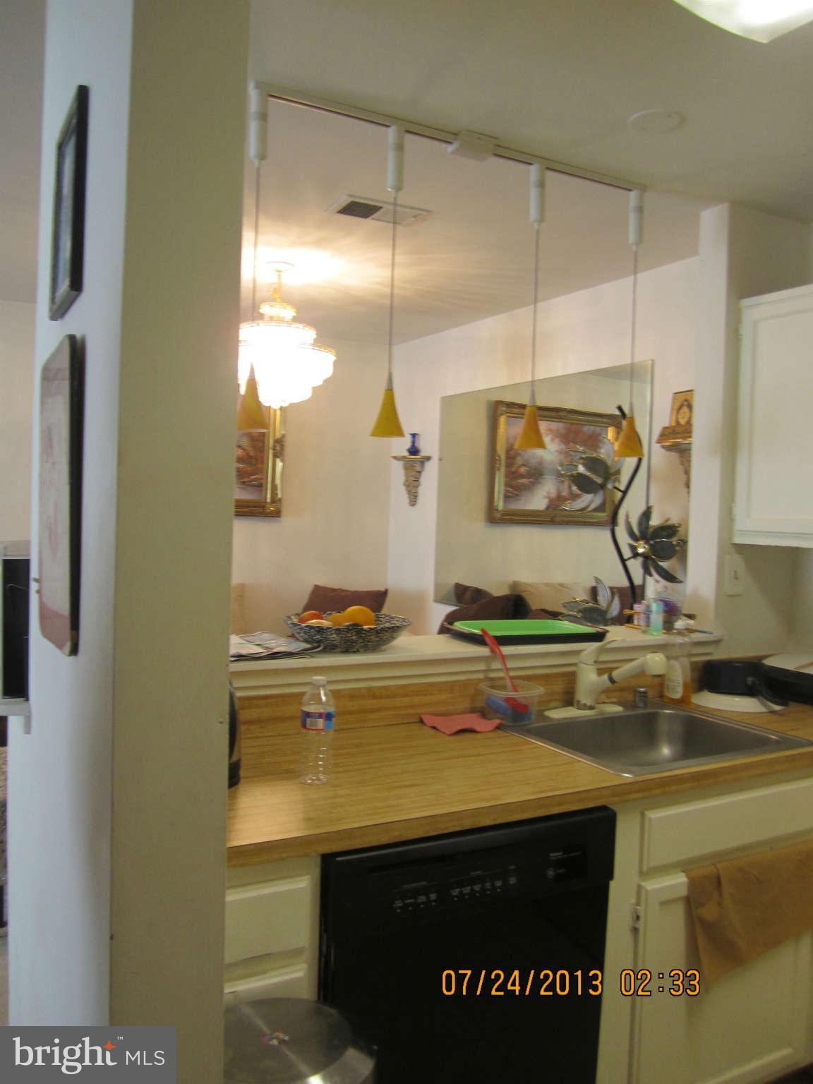 7811 Harrowgate Circle, Unit 8 Springfield, VA 22152 - Photo 8 of 10 Kitchen