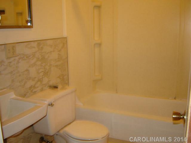 6110 Teed Road Waxhaw, NC 28173 - Photo 9 of 16 Gallery Image 9