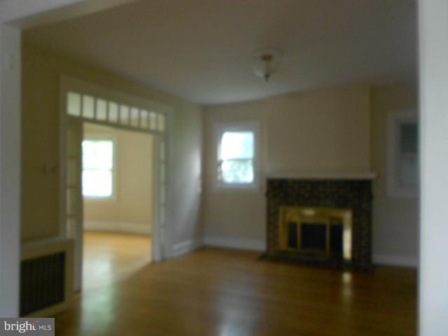 3607 Grantley Road Baltimore, MD 21215 - Photo 7 of 21 Living Room