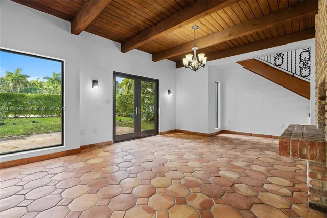 $2,360,000 | 20215 West Oak Haven Circle, Miami, FL 33179