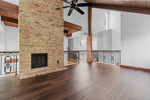 $2,360,000 | 20215 West Oak Haven Circle, Miami, FL 33179