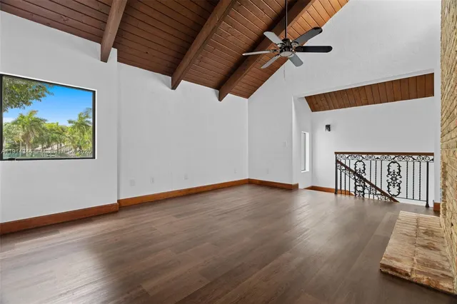 $2,360,000 | 20215 West Oak Haven Circle, Miami, FL 33179