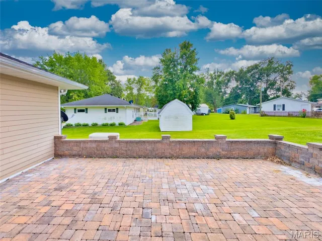 $315,000 | 1204 South Walnut Avenue, Salisbury, MO 65281