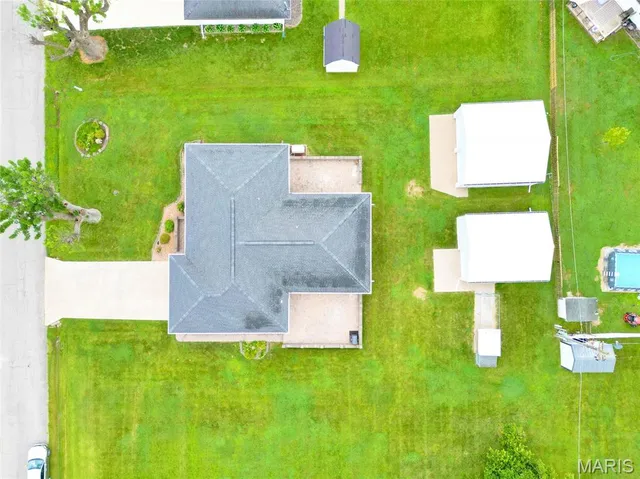 $315,000 | 1204 South Walnut Avenue, Salisbury, MO 65281