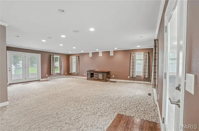 $315,000 | 1204 South Walnut Avenue, Salisbury, MO 65281