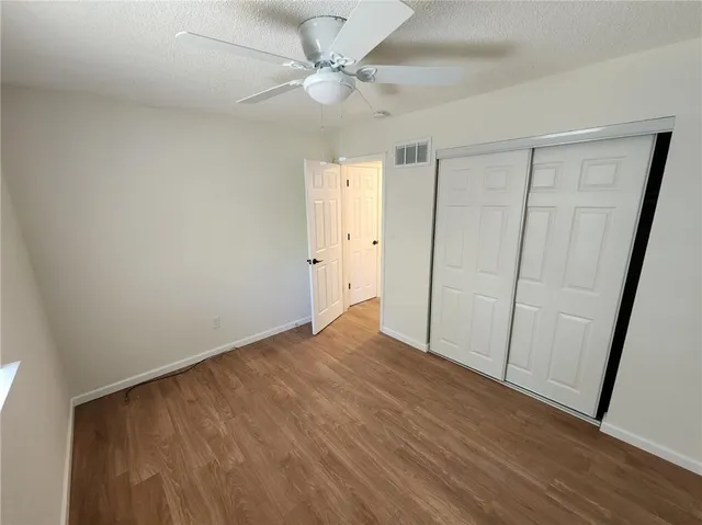 $330,000 | 2 Southeast 9 Street, Lee's Summit, MO 64063