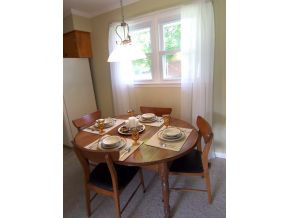 703 9th Street Erwin, TN 37650 - Photo 4 of 12 Dining Room