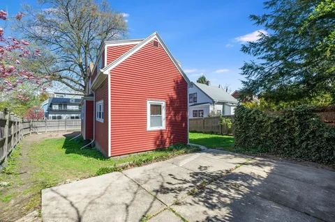 $1,600,000 | 1 Chetwynd Road, Cambridge, MA 02140