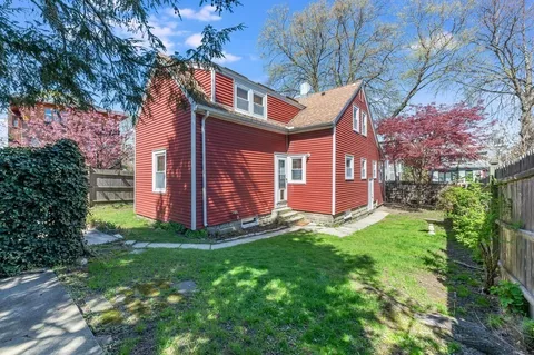 $1,600,000 | 1 Chetwynd Road, Cambridge, MA 02140