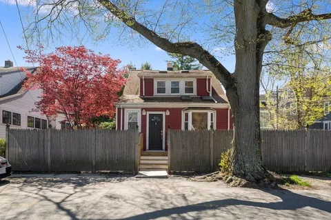 $1,600,000 | 1 Chetwynd Road, Cambridge, MA 02140