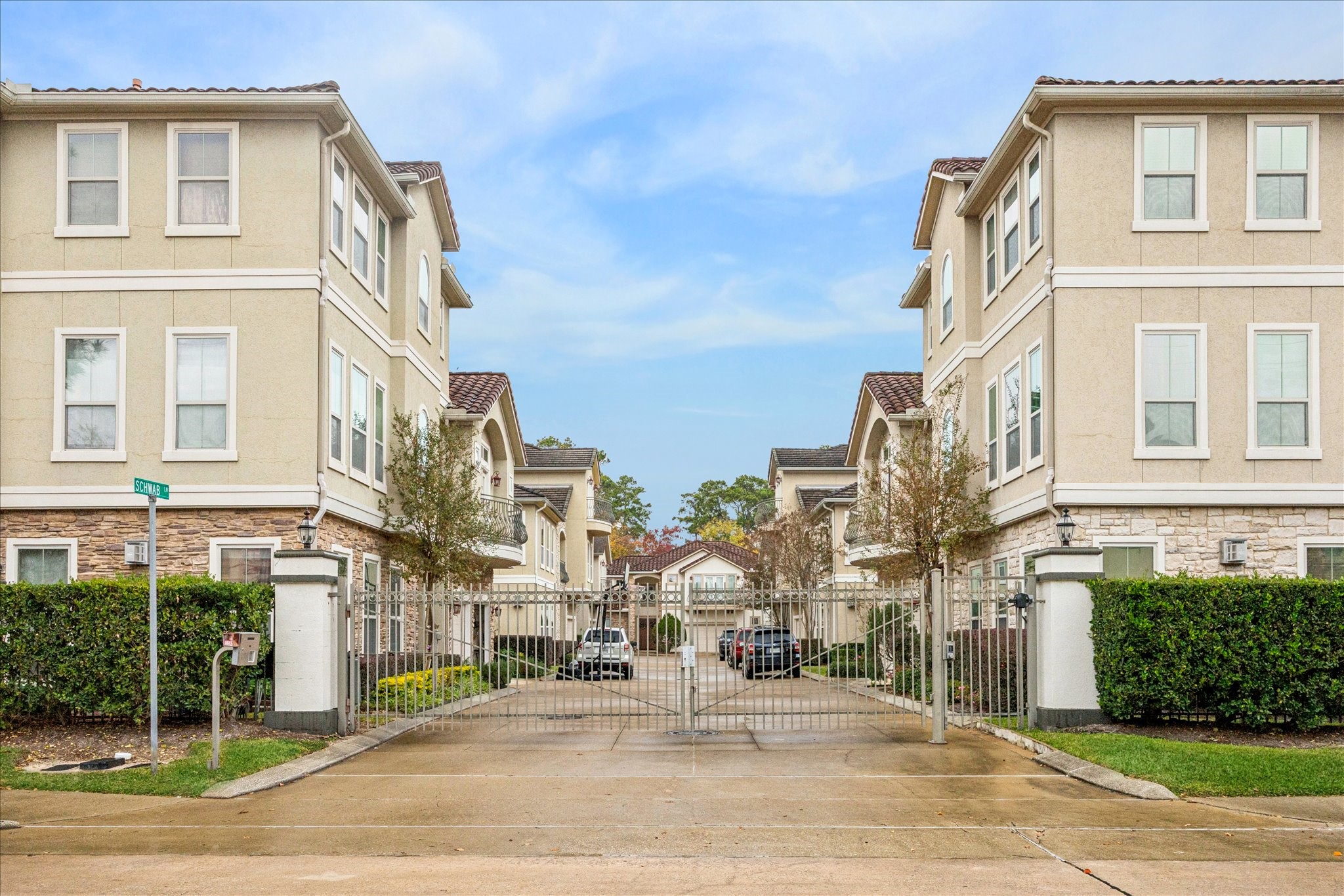 2 Schwab Lane Houston, TX 77055 - Photo 27 of 27 front view of a brick building