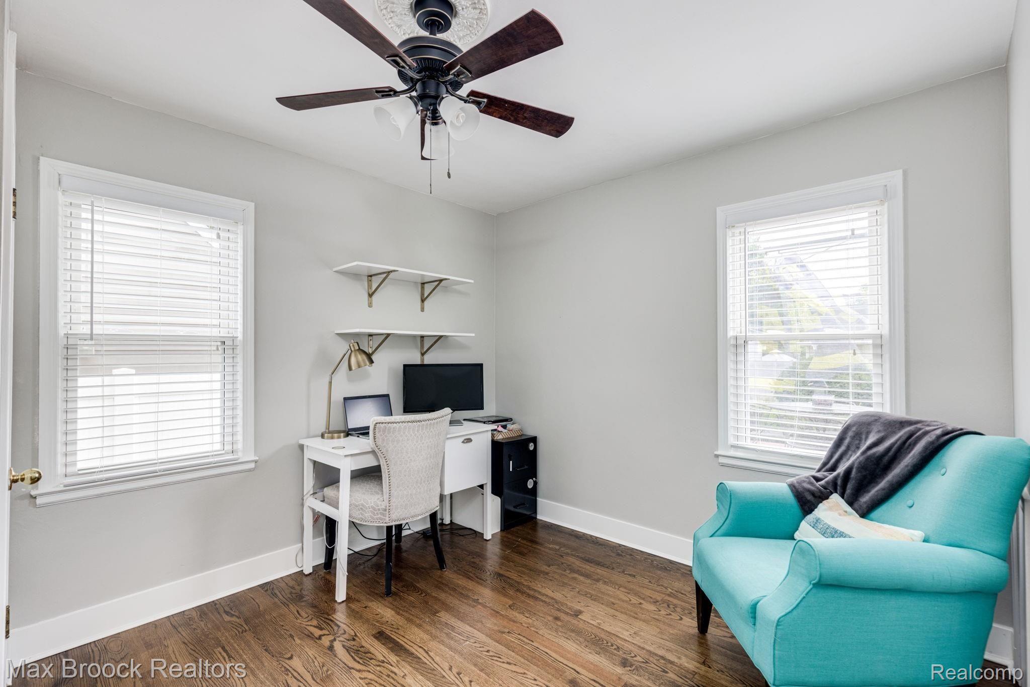 2289 Oxford Road Berkley, MI 48072 - Photo 21 of 35 2289+Oxford+Rd+Berkley-13-web.jpg