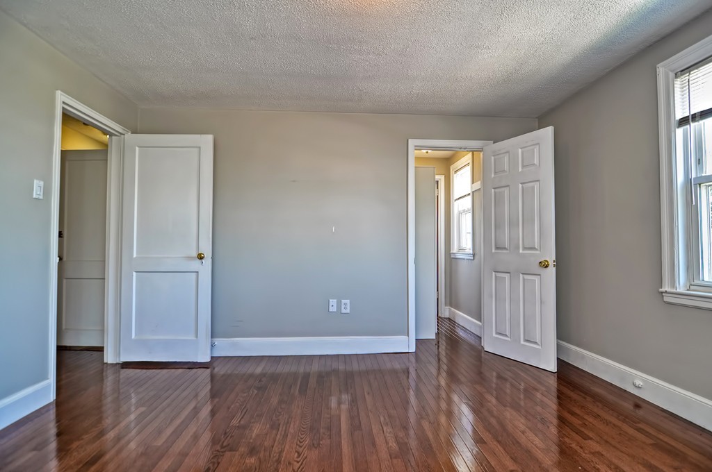 14 Bateman Street Boston, MA 02131 - Photo 9 of 14