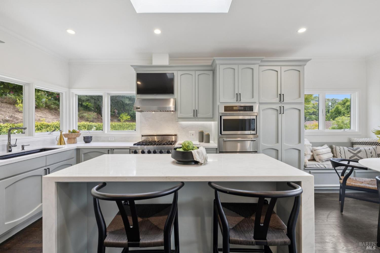 80 Montecito Road San Rafael, CA 94901 - Photo 29 of 99