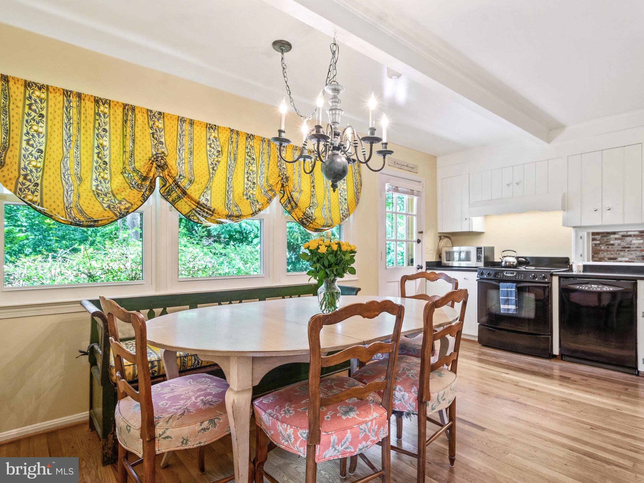 11327 Rolling House Road Rockville, MD 20852 - Photo 18 of 51 Eat-in Kitchen