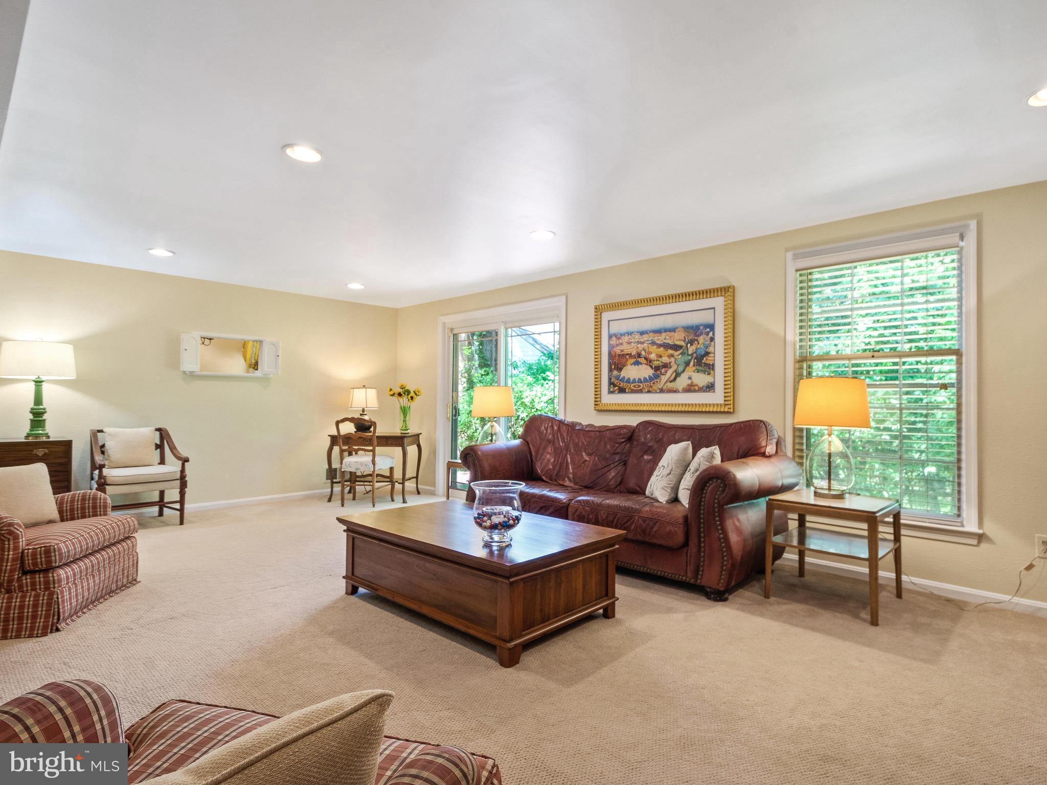 11327 Rolling House Road Rockville, MD 20852 - Photo 23 of 51 Family Room