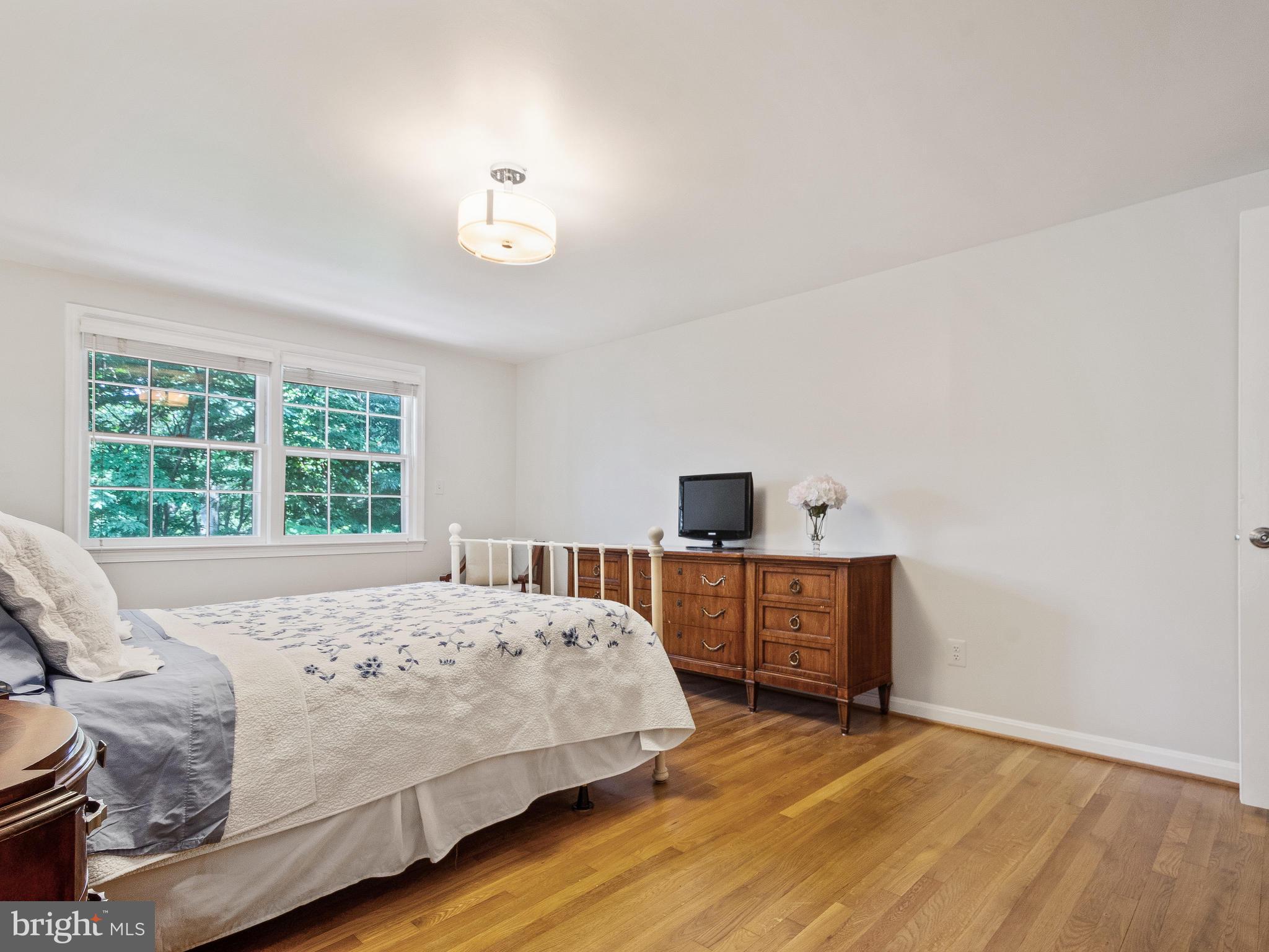 11327 Rolling House Road Rockville, MD 20852 - Photo 29 of 51 Master Bedroom
