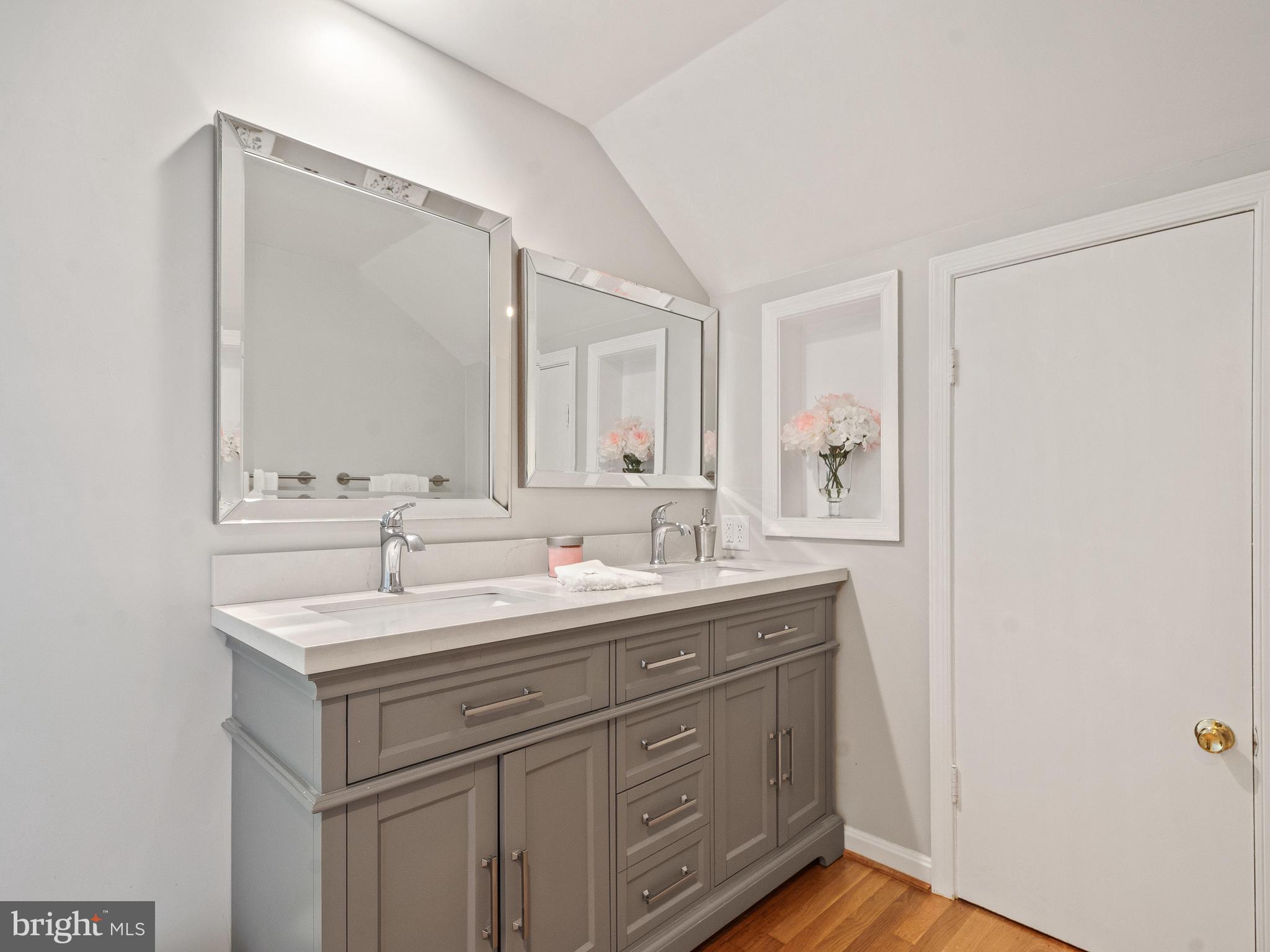 11327 Rolling House Road Rockville, MD 20852 - Photo 31 of 51 Master Bedroom/ Dressing Area