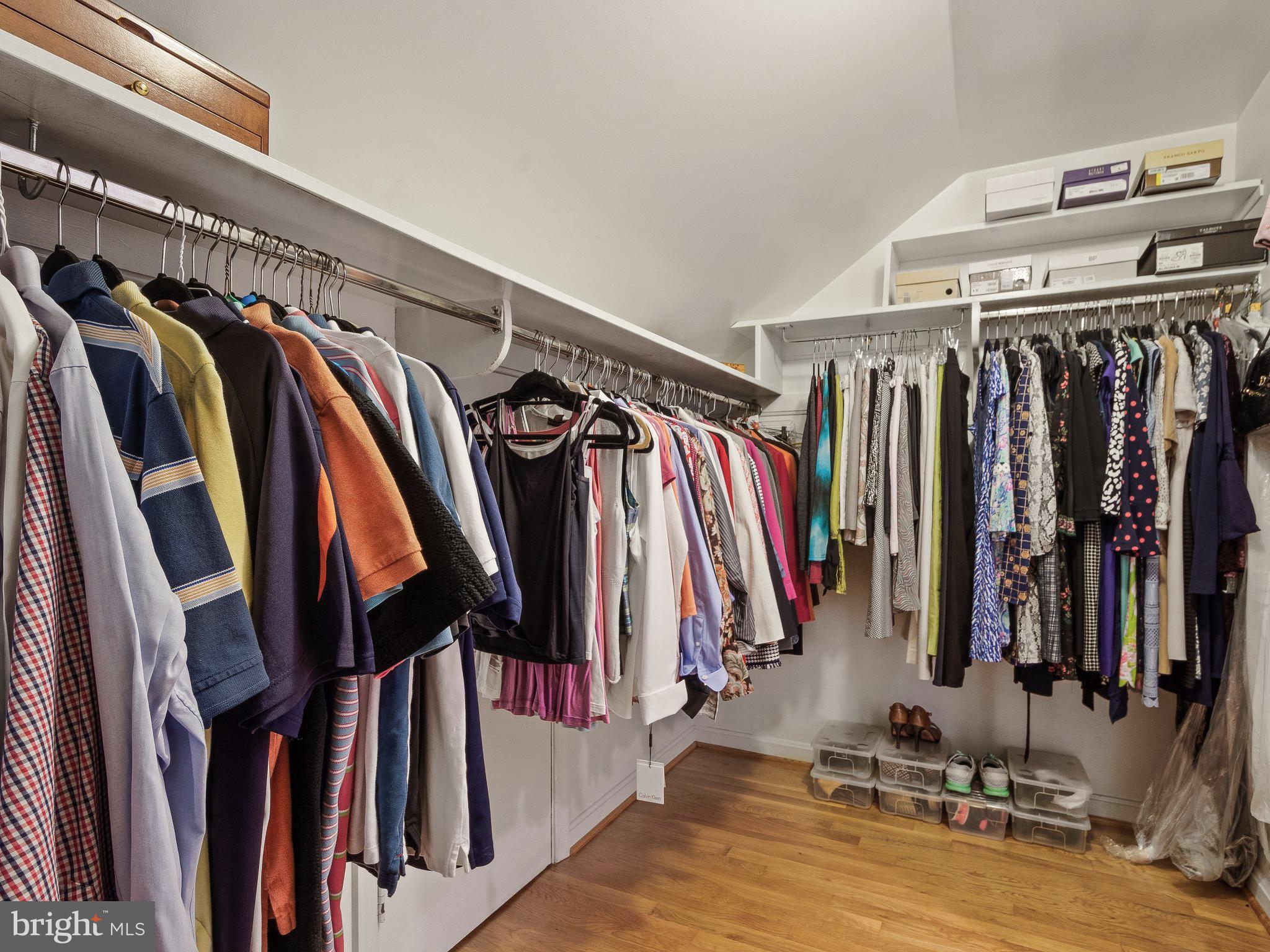 11327 Rolling House Road Rockville, MD 20852 - Photo 32 of 51 Huge walk in closet
