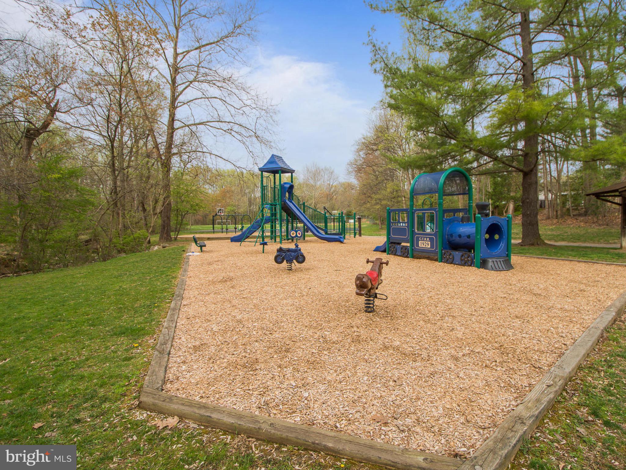11327 Rolling House Road Rockville, MD 20852 - Photo 49 of 51 Tilden Woods Park